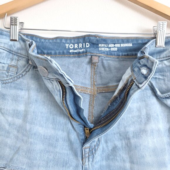 Torrid Distressed Perfect High-Rise Stretch + Rigid Bermuda Denim Shorts, Cutoff - Picture 7 of 12